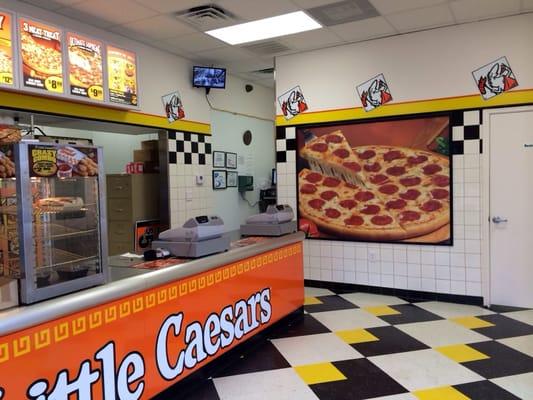 Inside 2 - Little Caesars: Beaumont, TX