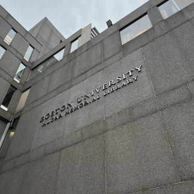 Mugar Memorial Library