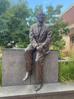 Bill Daniels Statue