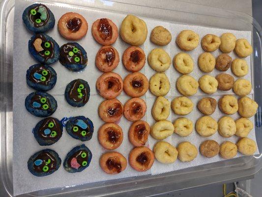 Glazed Donuts
Cherry Pie Donuts with Cherry Glaze and Cherry filling.
Chocolate Donuts with Chocolate Icing and Goofy decorations