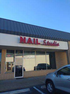 Nail shop