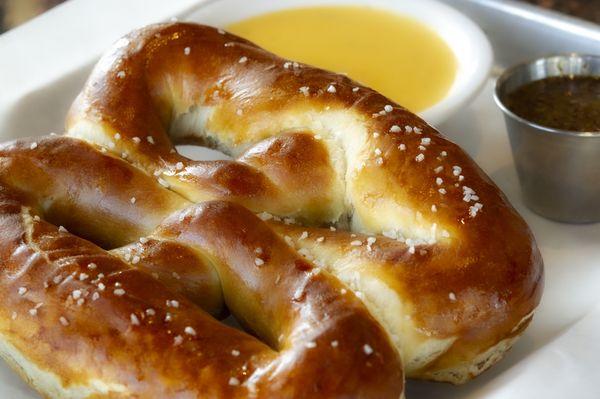 Giant Bavarian Pretzel with Queso Dip & Spicy Sweet Mustard