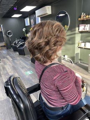 Highlight Lowlight Curl Style