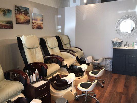 They have added four additional pedicure chairs and added to their staff, so give the new Foxy Nail a try!