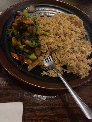 Fried rice and vegetables