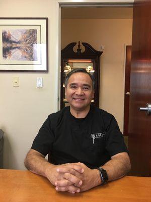 Ralph Reyes DDS/ General and Cosmetic Dentist. Best Dentist in Azusa.  Works closely with best