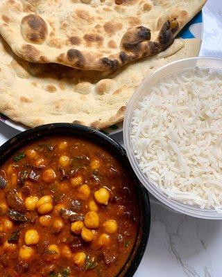 TAKE OUT: Chana Masala, Naan