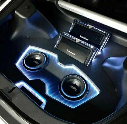 Custom trunk in a Nissan 370z