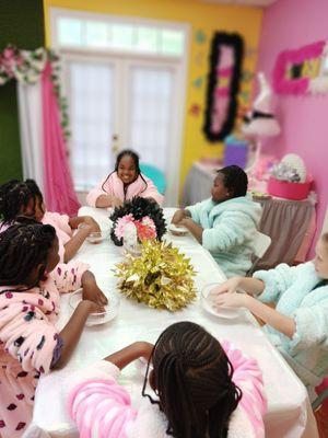 Girls having a Pampering Glam Day.