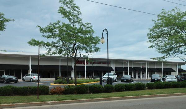 Binny's Beverage Depot - Glencoe