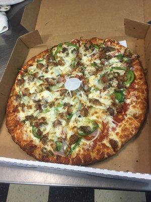 Delicious big meal pizza