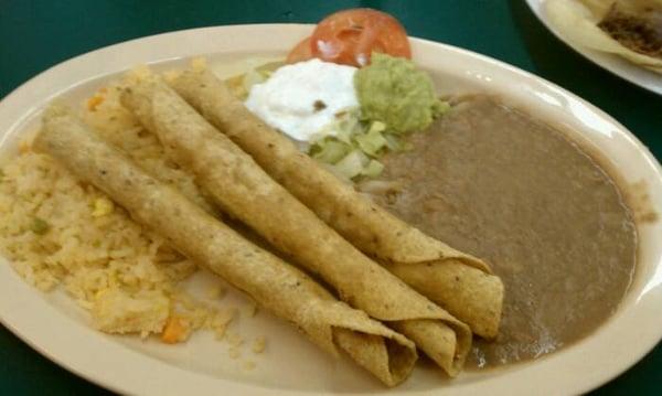 chicken flautas