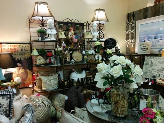 Mutiny Bay Antique Mall