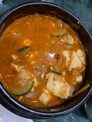 Tofu seafood soup