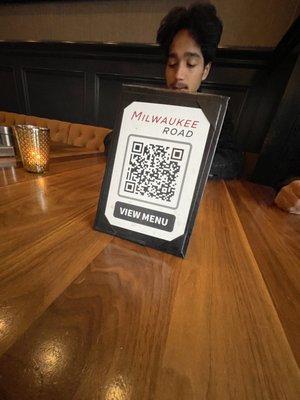 QR code https://imenupro.com/+1cba-4