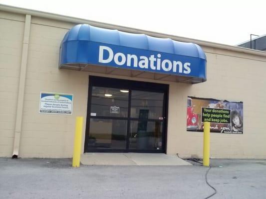 Donation center back side of store. Staff comes to your car then carries inside. Don't forget donation receipt.