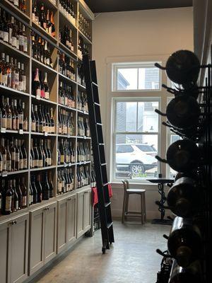 Wine shelf