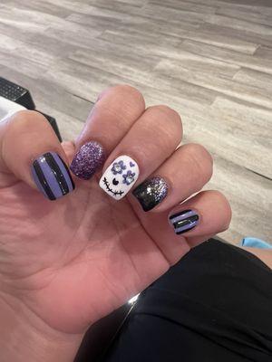 Serendipity Nails and Massage