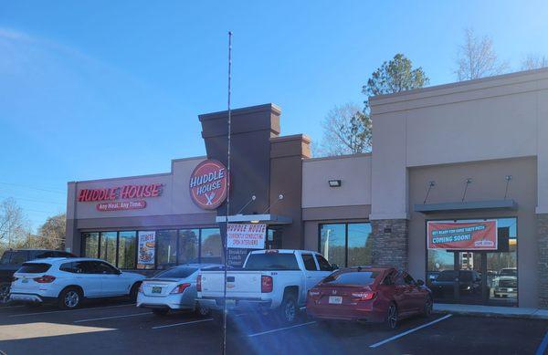 Huddle House in Centreville, Alabama