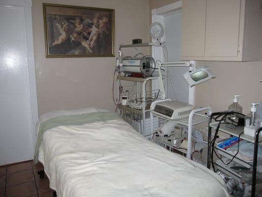 Treatment room with the latest equipment for anti-aging and acne control