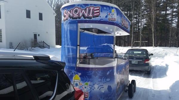 Jim's Snowie Cart with matching Screening.