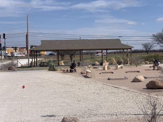 Covered picnic area and Horseshoe pits