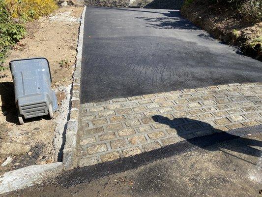 Belgium Block Borders And Apron Driveway Paved