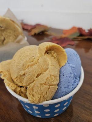 Double Scoop Pumpkin and Blue Moon