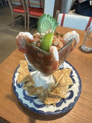 COCTEL DE CAMARONES (gulf shrimp cocktail) $8 happy hour