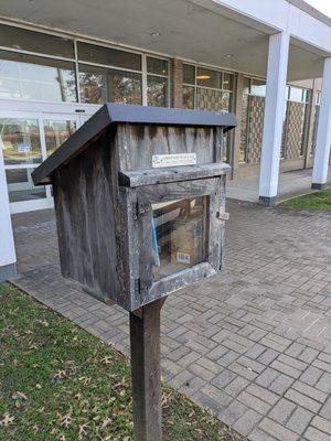 R.H. Thornton Little Free Library, Oxford