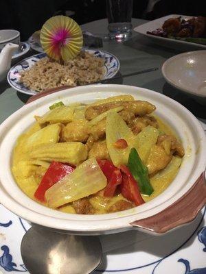 Curry chicken