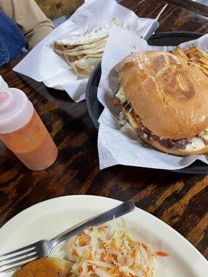 Torta cubana y Baleada