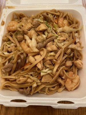 Combo lo mein