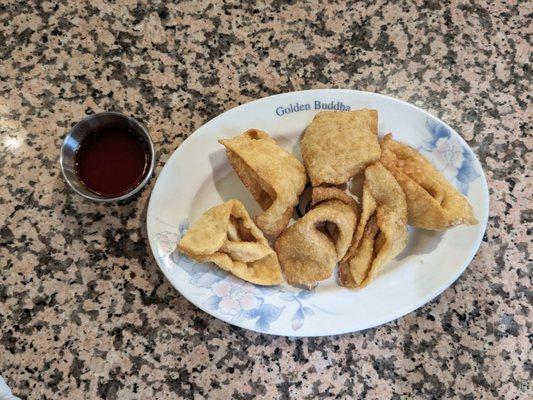 Fried wontons.