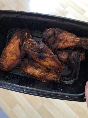 Breadless 1/2 DZN Wings- burnt