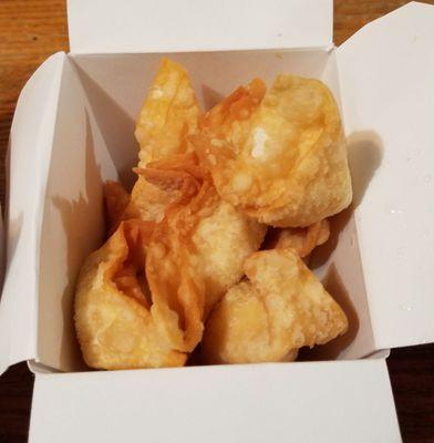 Crab rangoons