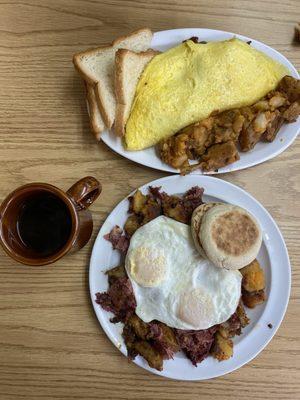 Corned beef hash & omelet