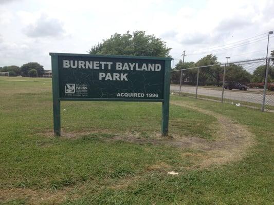 Park sign by the street