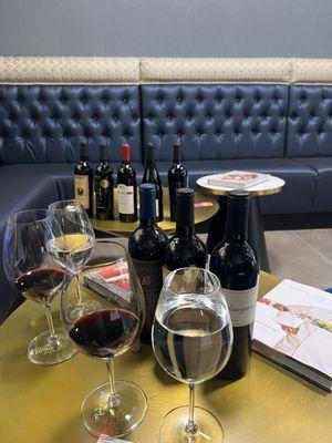 A wonderful tasting of 8 reds