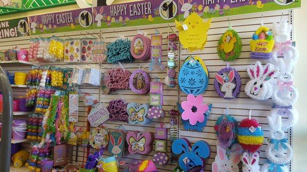 Seasonal Easter wall