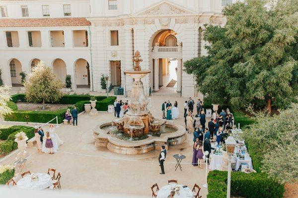 Location: Pasadena City Hall, Catering/Rentals/Coordination: Event Professionals, Photos: Nhiya Kaye Photography, Flowers: Violette’s Flower