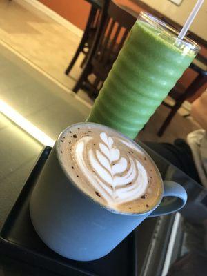 Mocha latte and green-k smoothie