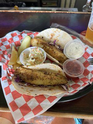 Grilled fish taco