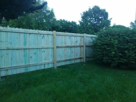 280ft 6ft wooden privacy fence