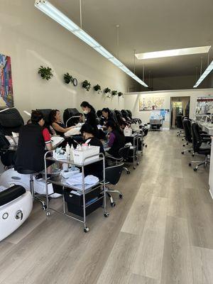 Lux nails &Spa