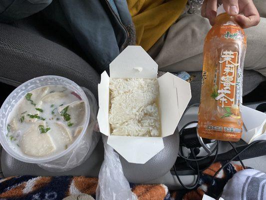 Coconut Soup (Tom Kha), Jasmine Rice, complementary honey oolong tea !