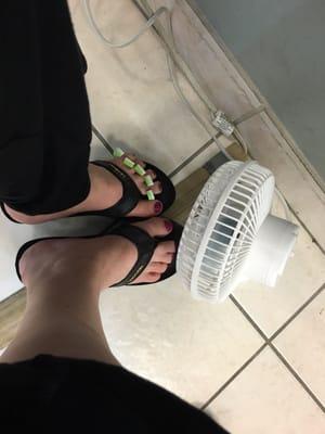 Fancy pedicure dryer