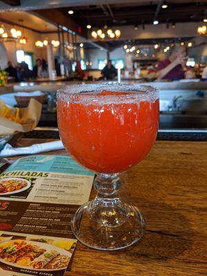 Stopped in for a frozen strawberry margarita ! Definitely a nice strong pour. Cheers to Saturday