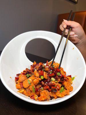 Stir fried Chicken with Dry Red peppers