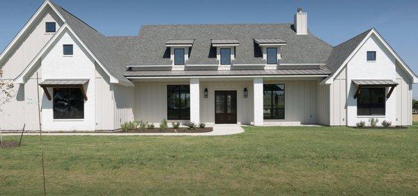 Residential Exterior Paint